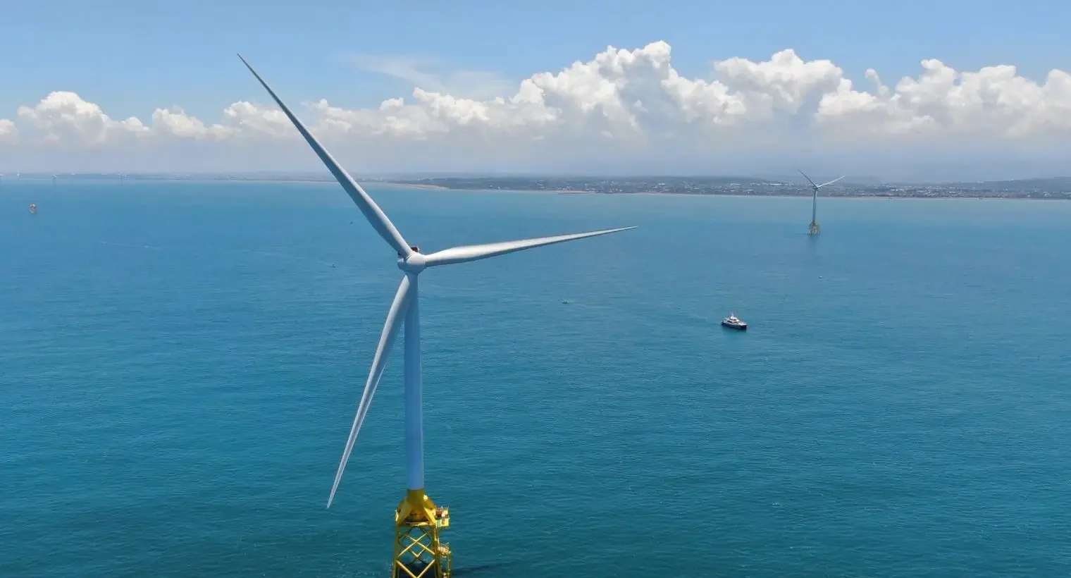 Wind Turbine, JDN, Offshore floating wind project, LiftLOK lifting connector quick connect